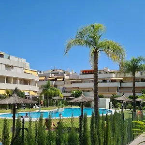 https://chapin-jardines-piscina-terraza-3-rooms-2-banos.es-andalucia.com